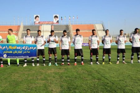 بازیکنان نفت مسجد سلیمان دست به اعتصاب زدند