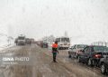 برف و باران در جاده‌های ۱۸ استان/ چالوس و آزادراه تهران- شمال مسدود