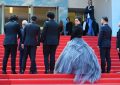 عشوه روی فرش قرمز! عشوه روی فرش قرمز!