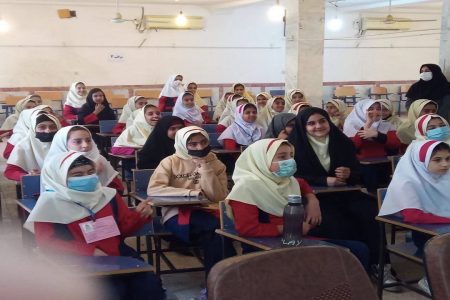 برگزاری کارگاه آموزشی پیشگیری از آسیب‌ها و جرائم فضای مجازی در مسجدسلیمان