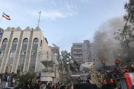 به‌دلیل نگرانی از واکنش ایران؛ اسراییل ۲۸ سفارت‌خانه و کنسولگری خودش را تعطیل کرد
