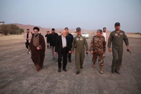 بازدید استاندار خوزستان از فرودگاه مسجدسلیمان