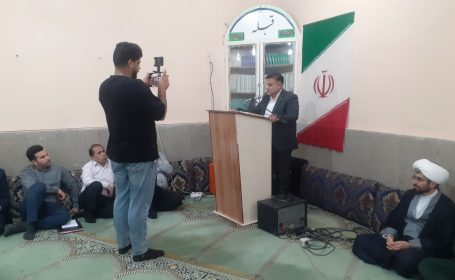 دیدار صمیمی پیمان جهانگیری فرماندار مسجدسلیمان ومعاونین باتفاق شورای اداری  بامردم ،در مسجدکوی شهید لرستانی .به همراه تصاویر