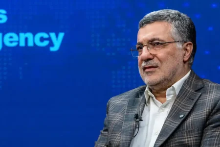 عذرخواهی رسمی وزیر بهداشت بابت وقایع نشست خبری معاونت بهداشت