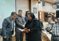 درجشن همدلی اداره کل بهزیستی استان ازویکتوریا دقیقیان بعنوان یکی از خیرین نمونه استان تقدیر به عمل آمد