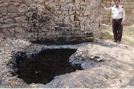 یک مسئول: خطرات زیست محیطی مناطق مستعد آلودگی نفت و گاز مسجدسلیمان تعیین تکلیف شود