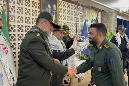 آیین پرشکوه تجلیل از شهیدان فراجای شهرهای اندیکا و مسجدسلیمان؛ نماد همدلی مردمی و ادای دین به ایثارگران* *:ballot_box_with_check: پرشکوه‌ترین تجلیل از شهیدان فراجا در مسجدسلیمان؛ از یادواره‌ای سراسر حماسه تا پیام وحدت و افتخار*
