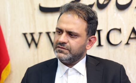 رئیس گروه دوستی پارلمانی ایران و قطر: هیچ کشوری از زیاده خواهی و دست اندازی آمریکا به منابع خلیج فارس در امان نخواهد بود رئیس گروه دوستی پارلمانی ایران و قطر: هیچ کشوری از زیاده خواهی و دست اندازی آمریکا به منابع خلیج فارس در امان نخواهد بود