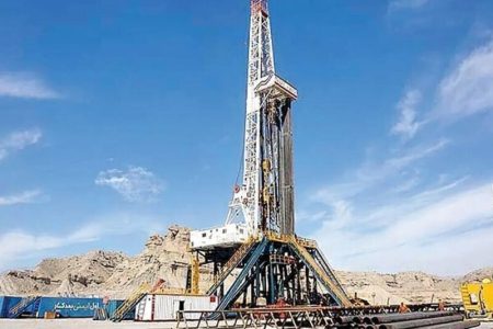 تعمیرات هشت حلقه چاه نفت و گاز در مناطق نفت خیز جنوب